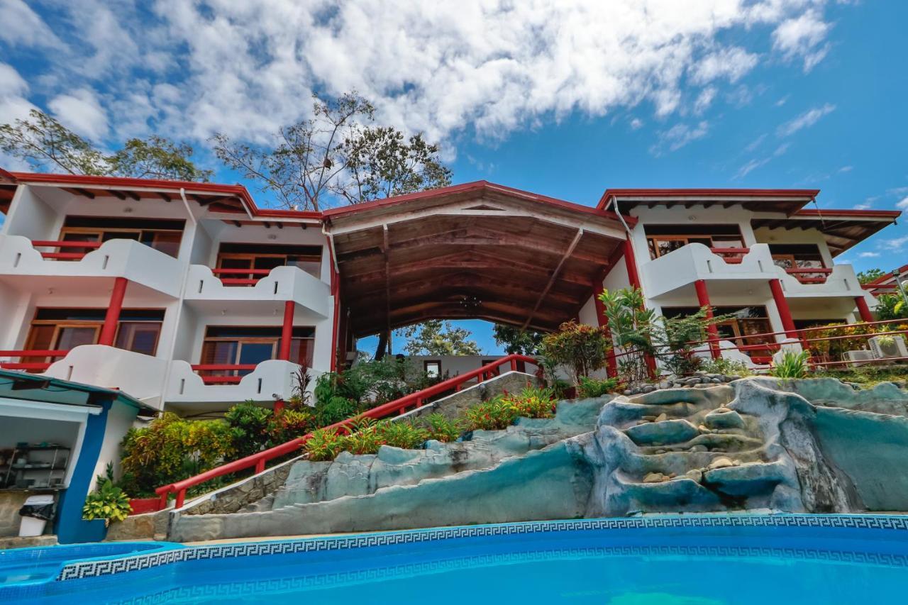 Hotel California Manuel Antonio Bagian luar foto